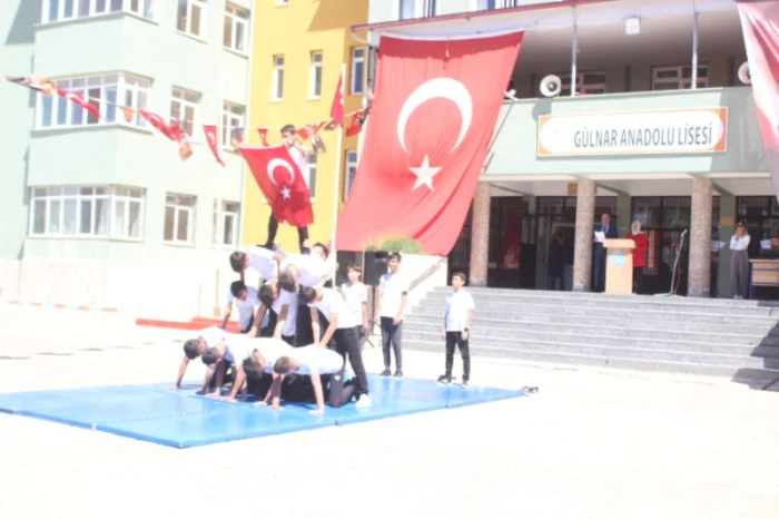 19 Mayıs Atatürk'ü Anma, Gençlik ve Spor Bayramı Coşkuyla Kutlandı