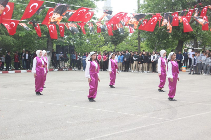 19 Mayıs Atatürk’ü Anma Gençlik ve Spor Bayramının 105.Yılı çeşitli etkinliklerle kutlandı