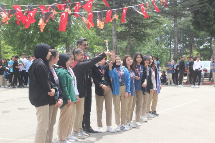 19 Mayıs Atatürk’ü Anma Gençlik ve Spor Bayramının 105.Yılı çeşitli etkinliklerle kutlandı