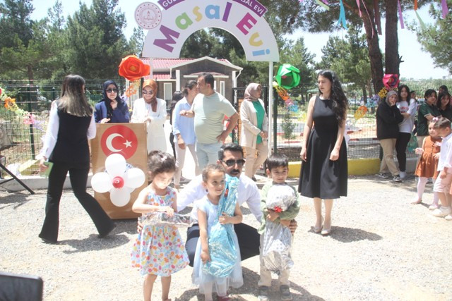 Okul Öncesi okullar tarafından Eğitim Şenliği düzenlendi.