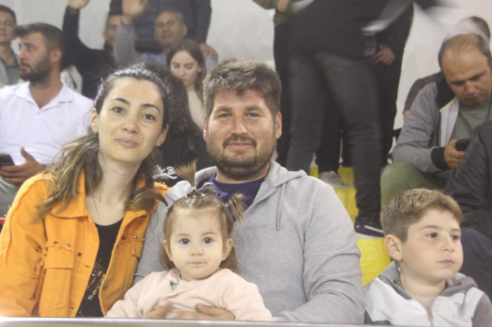 Voleybol Turnuvası Birincisi Anadolu Lisesi