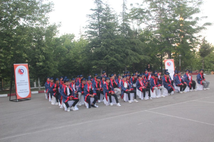 Gülnar Mesleki ve Teknik Anadolu Lisesinden 55 Öğrenci mezun oldu