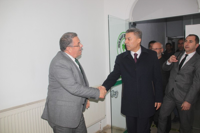 AK Parti MKYK Üyesi Mustafa Sever, Gülnar’da Mahalle Muhtarları ve sanayicilerle bir araya geldi