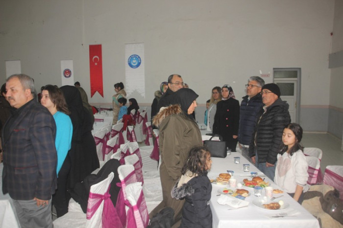 Türkiye Kamu-Sen Gülnar Temsilciliği tarafından Kahvaltı Buluşması
