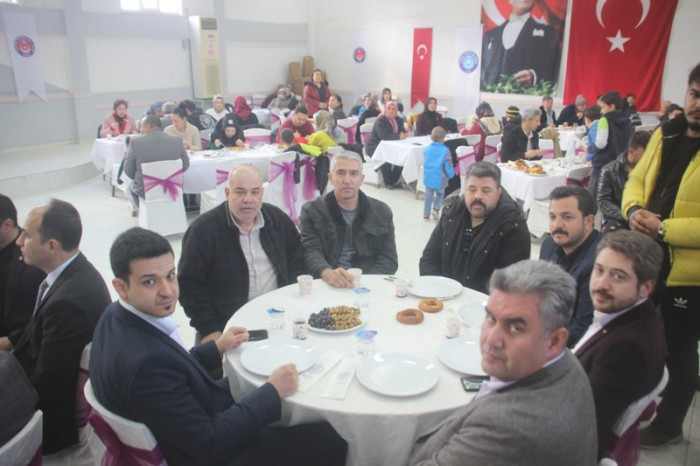 Türkiye Kamu-Sen Gülnar Temsilciliği tarafından Kahvaltı Buluşması