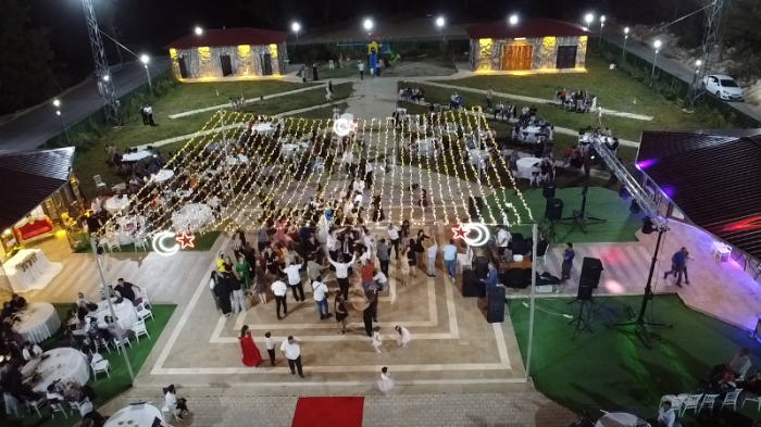 Abdullah İlknur Çiftine Mutluluklar Dileriz