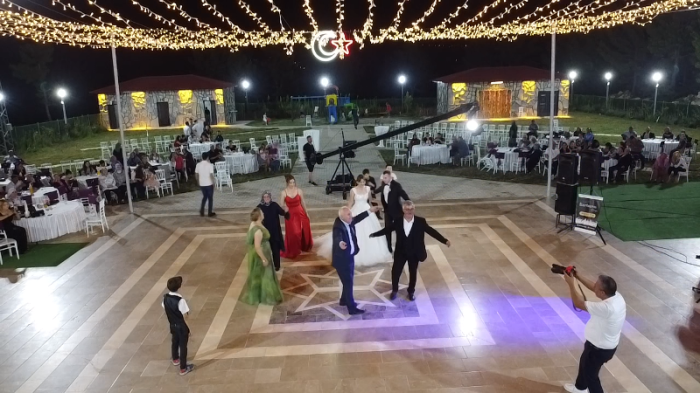Abdullah İlknur Çiftine Mutluluklar Dileriz