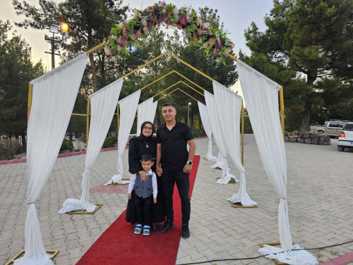 Sena & Mustafa Çınar Çiftine Mutluluklar Dileriz