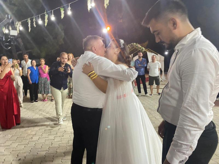 Sena & Mustafa Çınar Çiftine Mutluluklar Dileriz