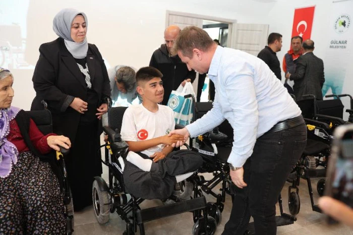 Gülnar Belediyesi Engelliler Haftası'nda 12 İhtiyaç Sahibine Umut Oldu