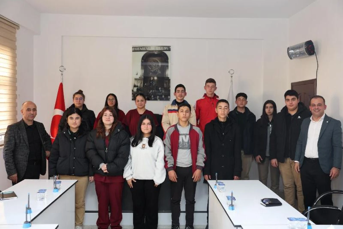 102 Yıllık İl&ccedil;ede İlk Gen&ccedil;lik Meclisi Kuruldu