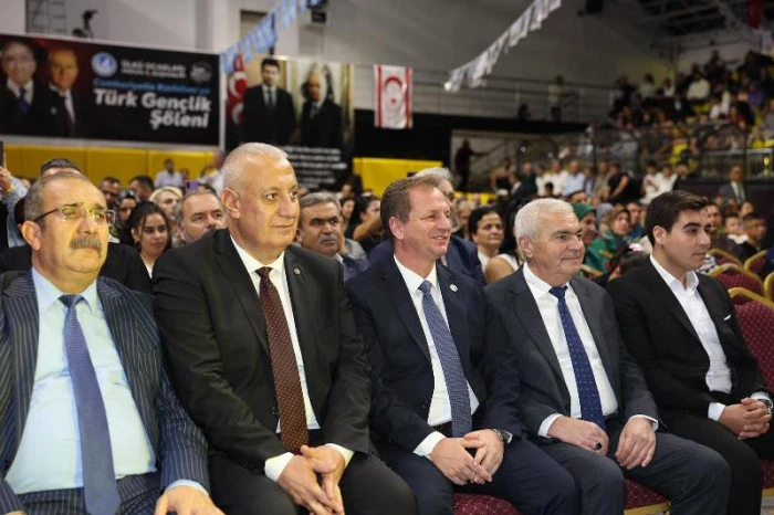 Gülnar Belediye Başkanı Fatih Önge, Ülkü Ocakları Türk Gençlik Şöleni'ne Katıldı