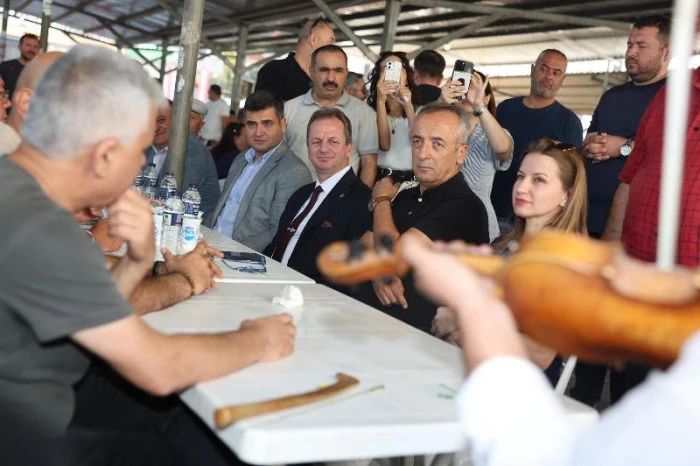 Gülnar'ın Bereketli Toprakları 3. Yöresel Ürün Festivali'nde Tanıtıldı