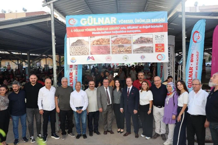 Gülnar'ın Bereketli Toprakları 3. Yöresel Ürün Festivali'nde Tanıtıldı
