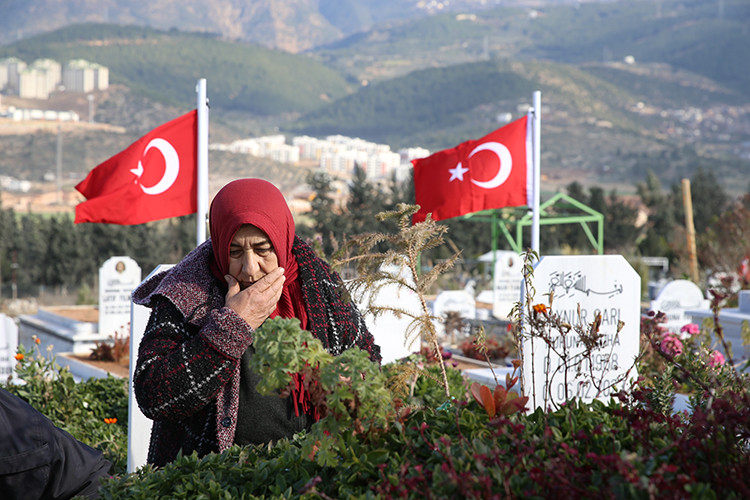 AA Muhabiri Burak Milli’nin Annesi Oğlunun hatıralarını evinde yaşatıyor