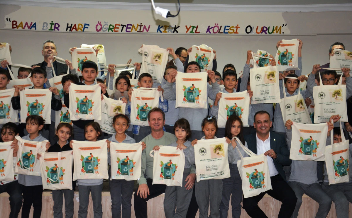 Başkan &Ouml;nge 30 Mart D&uuml;nya Sıfır Atık G&uuml;n&uuml; Kutlama Mesajı Yayınladı