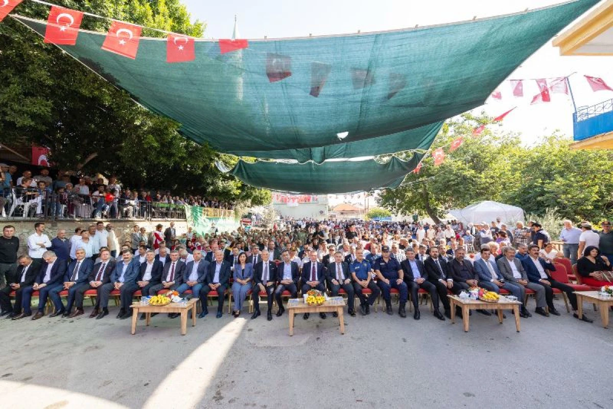 Başkan Önge Anamur Tropikal Ürünler Fuarına Katıldı