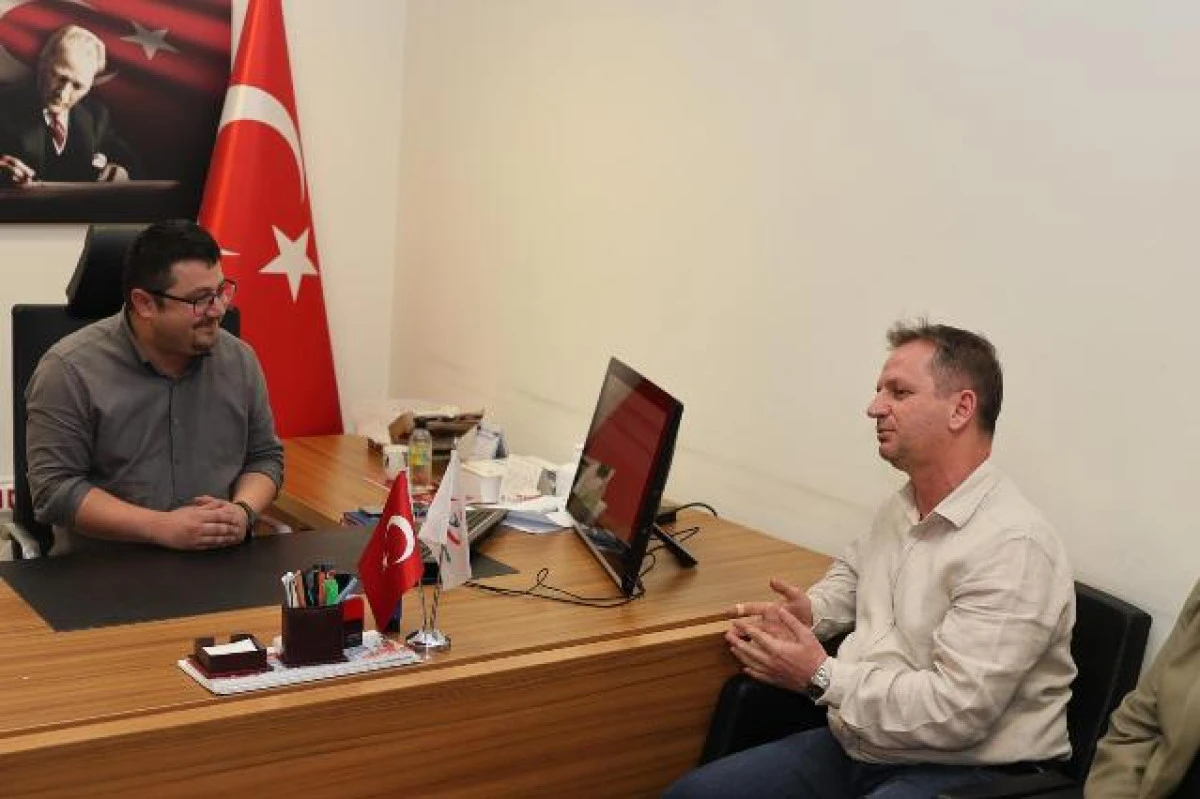 Başkan Önge'den Başhekim Kamış'a Hayırlı Olsun Ziyareti