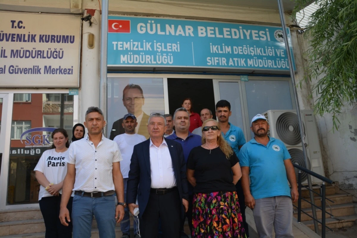 Başkan Yardımcısı Denk Temizlik ve İklim Değişikliği ve Sıfır Atık Müdürlüğünü Ziyaret Etti 