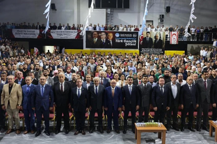 Gülnar Belediye Başkanı Fatih Önge, Ülkü Ocakları Türk Gençlik Şöleni'ne Katıldı