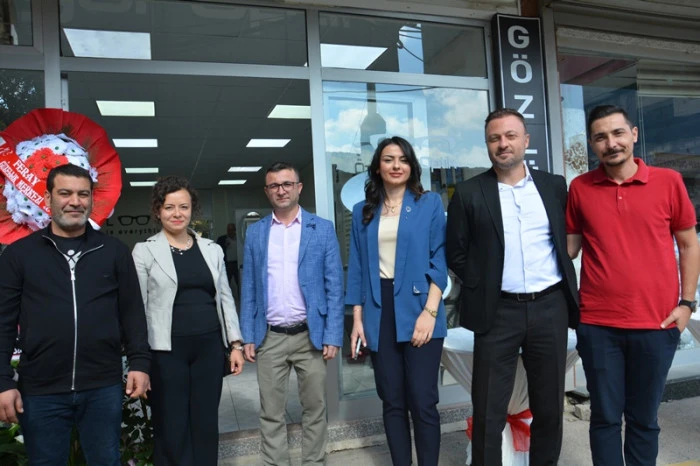 Gülnar'da Büşra Eczanesi Dualarla Açıldı
