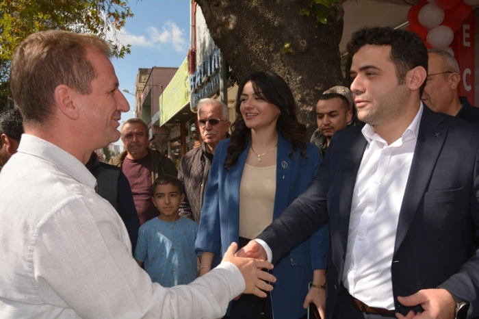 Gülnar'da Büşra Eczanesi Dualarla Açıldı