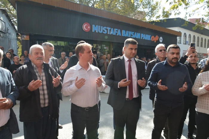 Gülnar'da Büşra Eczanesi Dualarla Açıldı