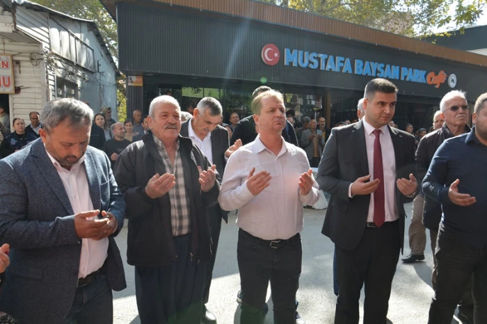 Gülnar'da Büşra Eczanesi Dualarla Açıldı