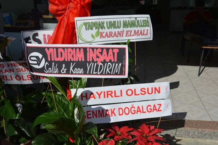 Gülnar'da Büşra Eczanesi Dualarla Açıldı