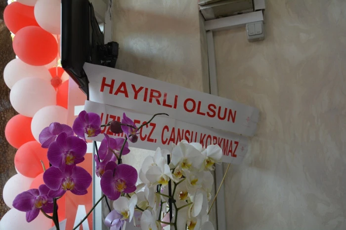 Gülnar'da Büşra Eczanesi Dualarla Açıldı