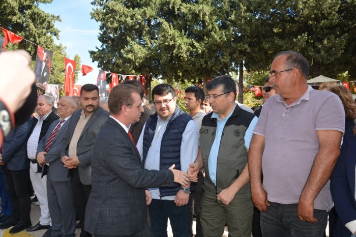 Çelenk Koyma Töreni Gerçekleşti