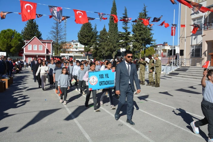29 Ekim Cumhuriyet Bayramı Coşkuyla Kutlandı