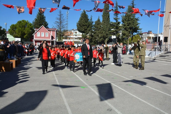 29 Ekim Cumhuriyet Bayramı Coşkuyla Kutlandı