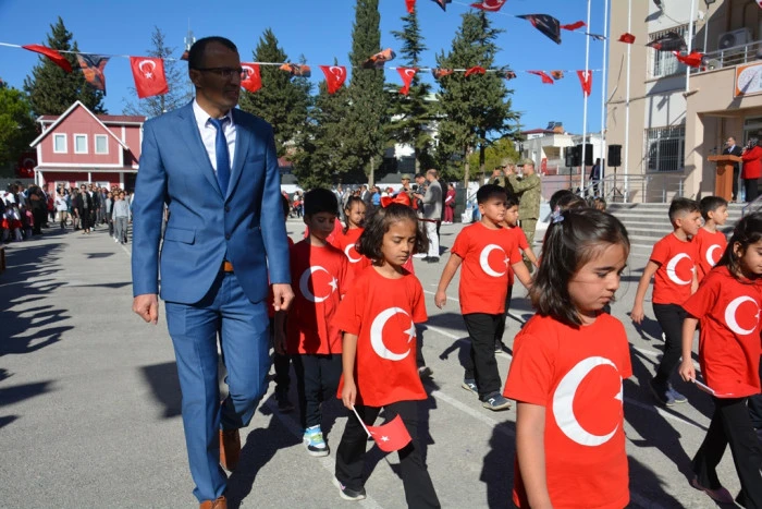 29 Ekim Cumhuriyet Bayramı Coşkuyla Kutlandı