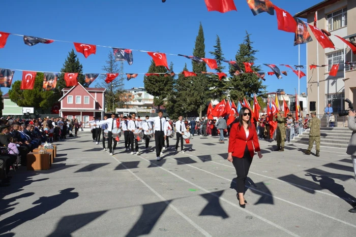 29 Ekim Cumhuriyet Bayramı Coşkuyla Kutlandı