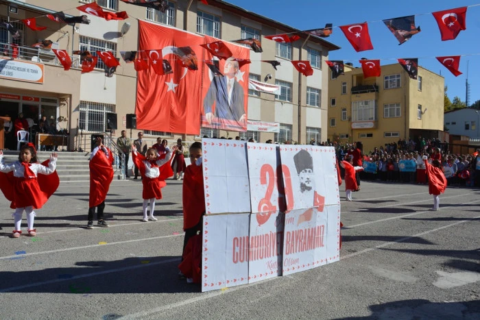 29 Ekim Cumhuriyet Bayramı Coşkuyla Kutlandı