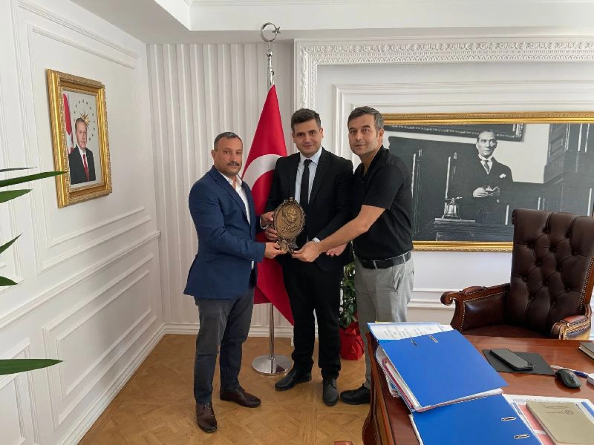 Gül-Ay Derneği'nden Kaymakam Şanal'a 