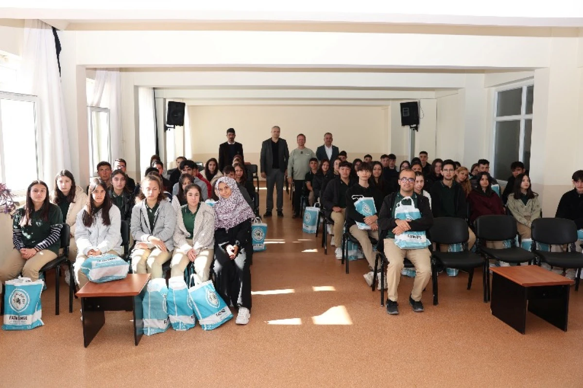 Gülnar Belediye Başkanı Önge'den Liseli Gençlere YKS Desteği ve Büyük Ödül Sözü!