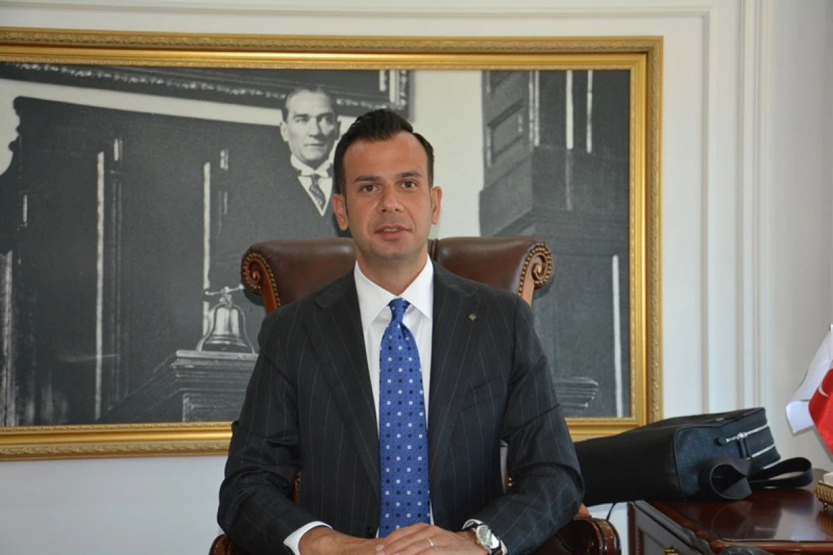 G&uuml;lnar Kaymakamlığına atanan Kaymakam Emrah Aslan G&ouml;revine Başladı.