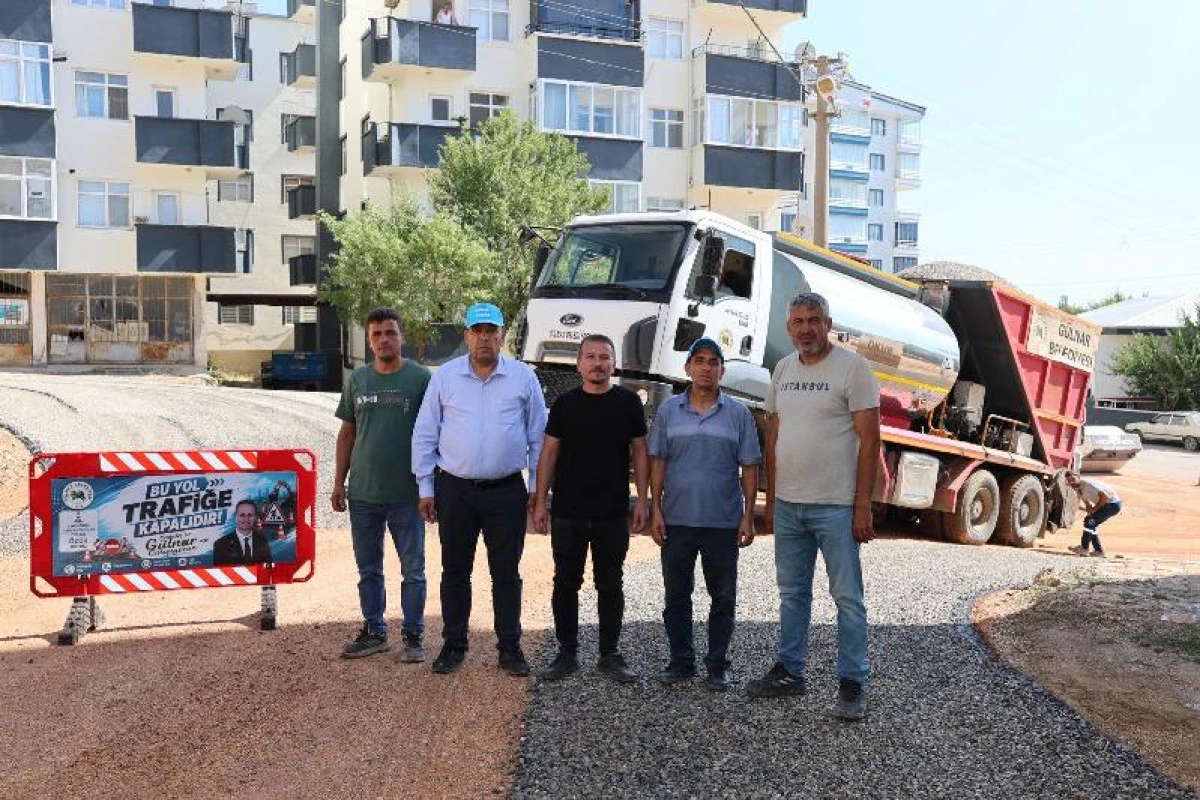 G&uuml;lnar'da Altyapısı Biten Sokaklar Asfaltlanıyor