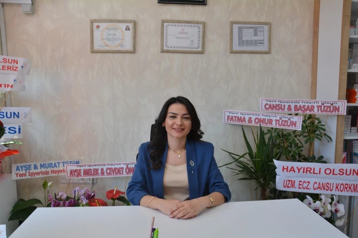 Gülnar'da Büşra Eczanesi Dualarla Açıldı