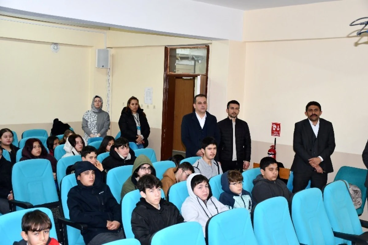 G&uuml;lnar&rsquo;da Eğitim Seferberliği: Gen&ccedil;lerin Sınav Yolculuğuna B&uuml;y&uuml;k Destek