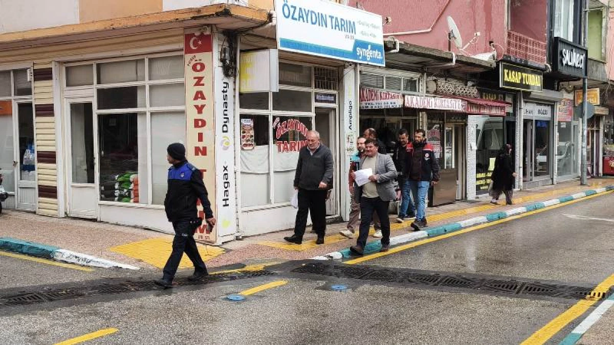 G&uuml;lnar&rsquo;da Esnafa T&uuml;t&uuml;n Denetimi ve Bilgilendirme &Ccedil;alışması