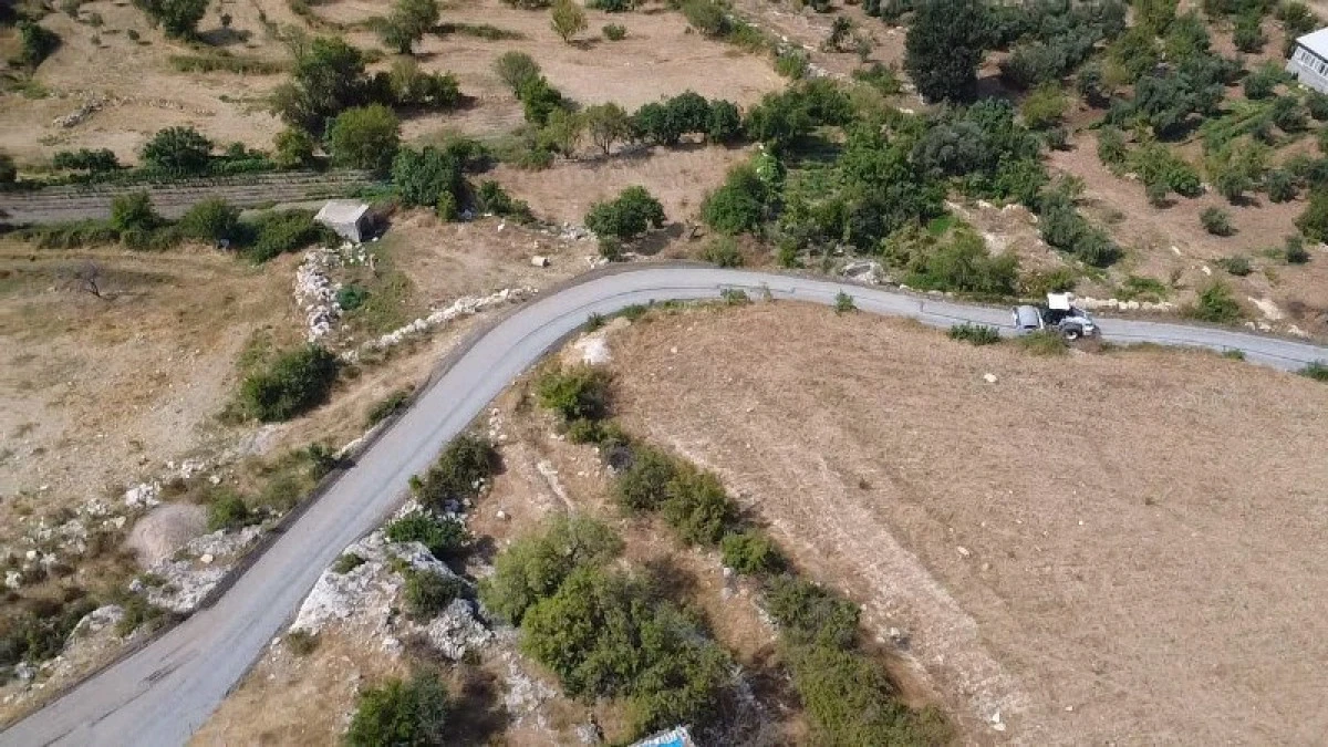 G&uuml;lnar'da Ulaşım Hamlesi: Bozağa&ccedil; Mahallesi&rsquo;nde &Ccedil;ift Kat Sathi Kaplama Asfalt &Ccedil;alışmaları Başladı