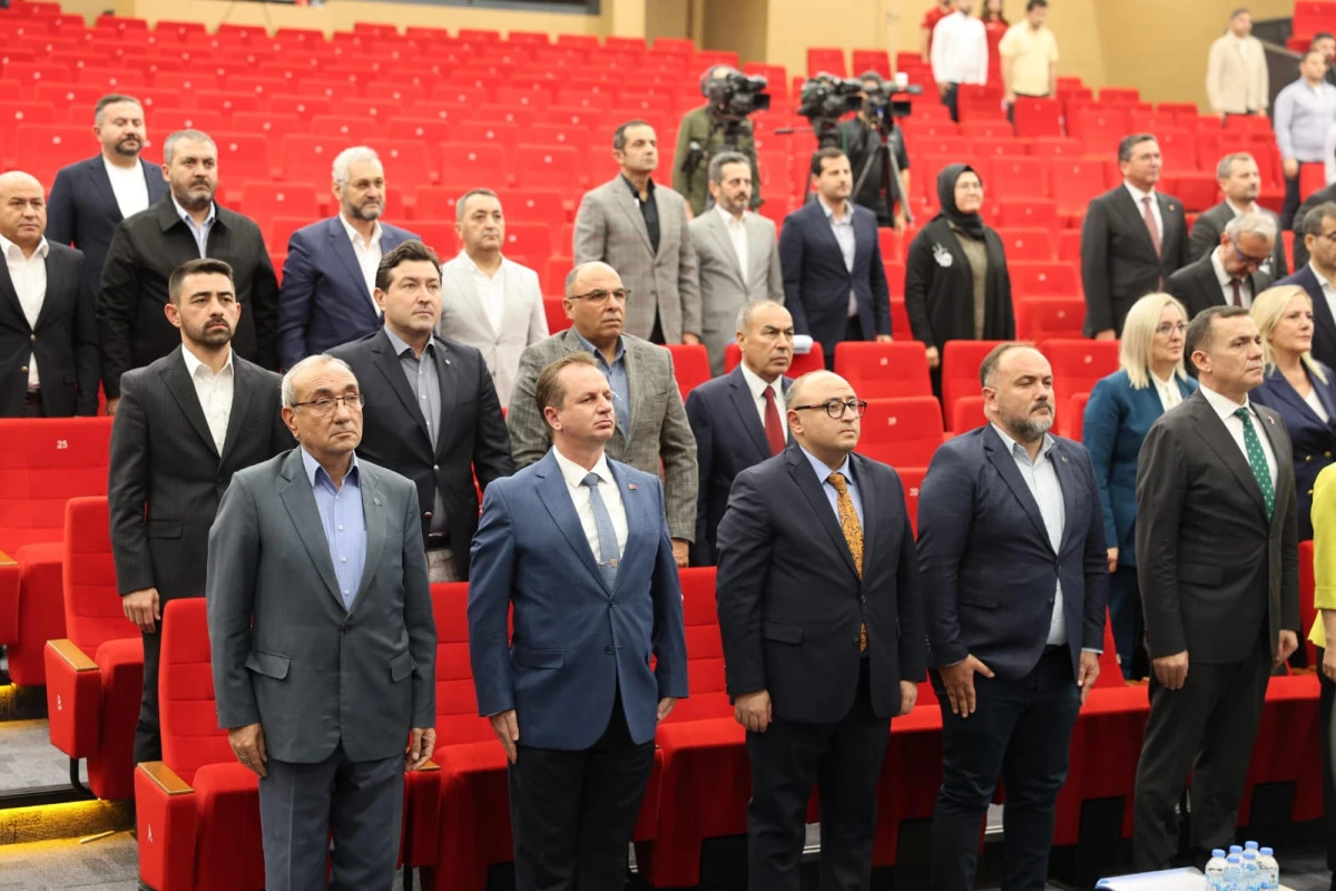 Gülnar'ın Sesi Büyükşehir'de: Başkan Önge, İlçe Sorunlarını Meclise Taşıdı