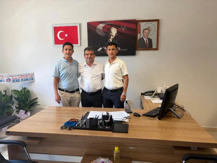 Hastane M&uuml;d&uuml;r&uuml; Bal G&ouml;revine Başladı