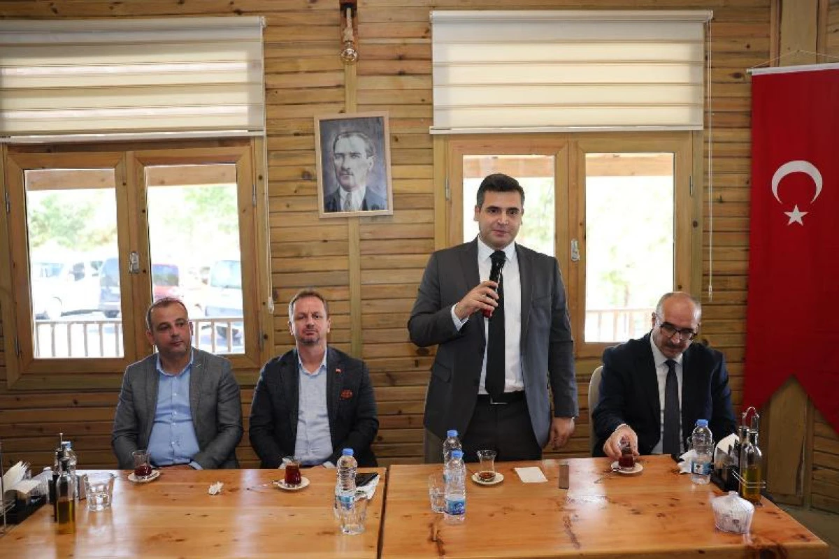 Kaymakam Şanal,Başkan Önge Camiler ve Din Görevlileri Haftası dolayısıyla yemek programı düzenlendi.