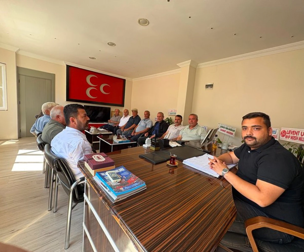 MHP G&uuml;lnar İl&ccedil;e Başkanı Oğuzhan Halil Cerit Mazbatasını Alarak G&ouml;reve Başladı