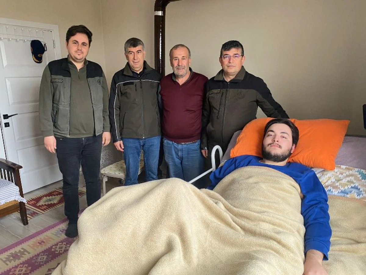  Orman B&ouml;lge M&uuml;d&uuml;rl&uuml;ğ&uuml;&rsquo;nden Anlamlı Destek: "Niyazi Yalnız Değildir"