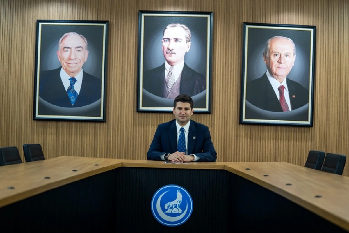T&uuml;rk Gen&ccedil;liği B&uuml;y&uuml;k Kurultayı" binlerce genci Ankara'da buluşturacak